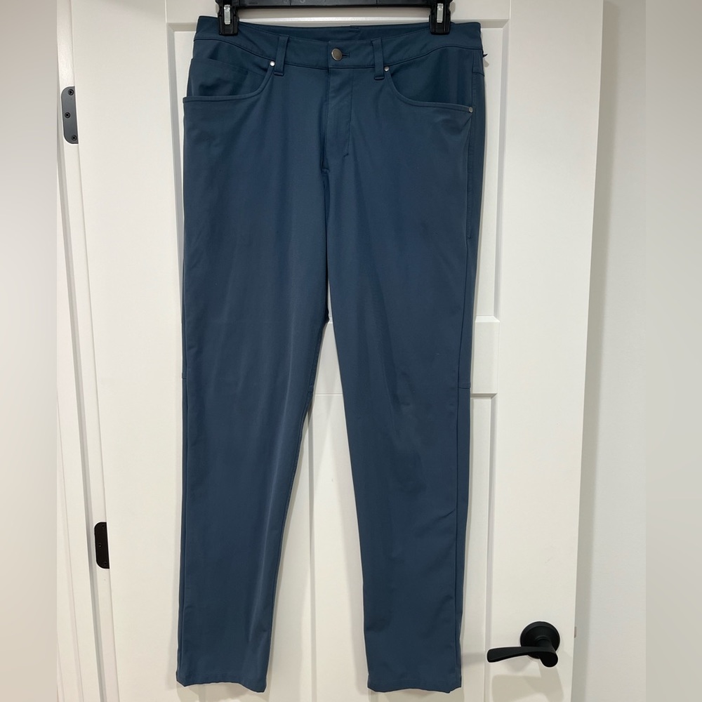 Lululemon Men’s ABC Slim-Fit 5 pocket pant Warpstreme blue size 32